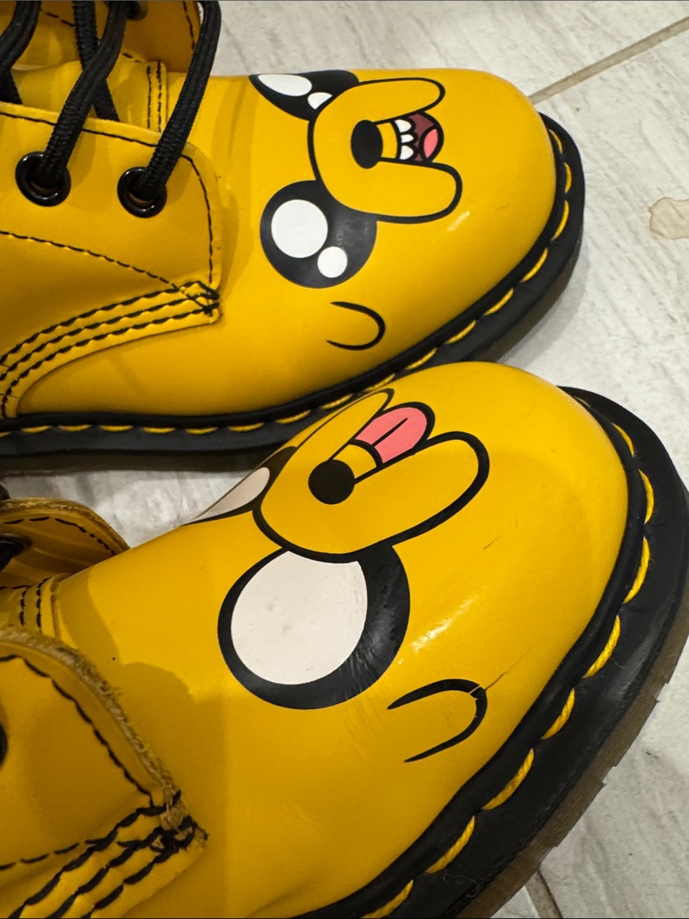 Dr. Martens Lace Up Boots Jake The Dog Collab - Picture 7 of 10